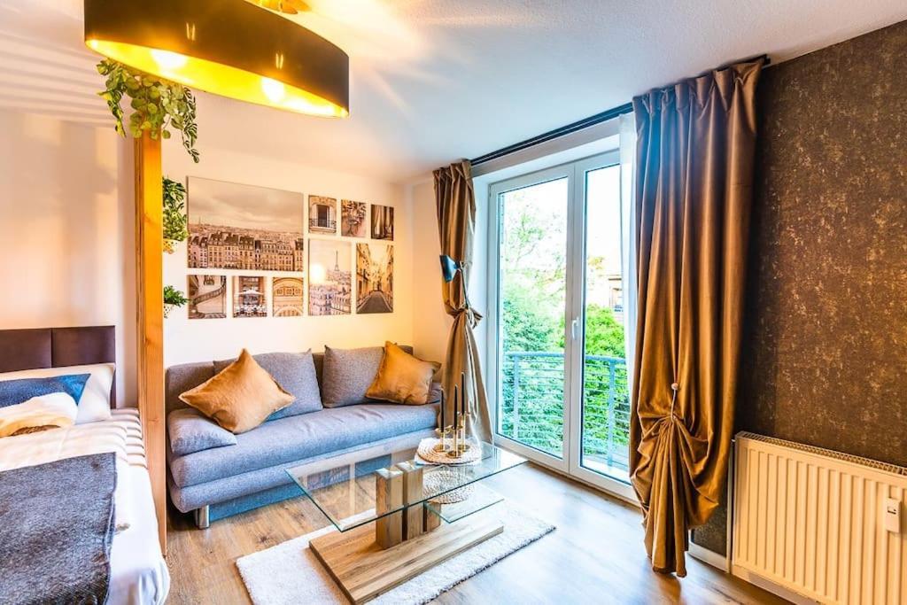 Appartement Golden Nugget Inkl Wlan, Parkplatz à Detmold Extérieur photo