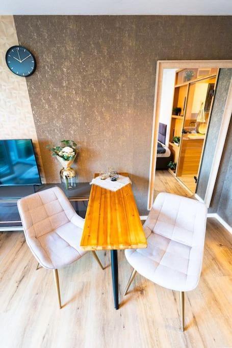 Appartement Golden Nugget Inkl Wlan, Parkplatz à Detmold Extérieur photo